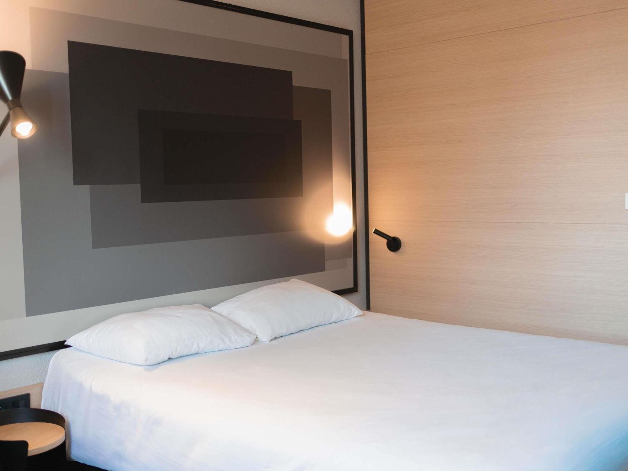 Double Room Sofa Bed,1771833886:JPEG
